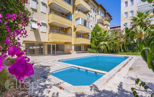 ID: 8123 1+1 Apartment, 65 m2 in Oba, Alanya, Turkey 