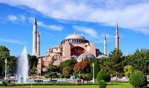 Собор Святой Софии в Стамбуле могут превратить в мечеть