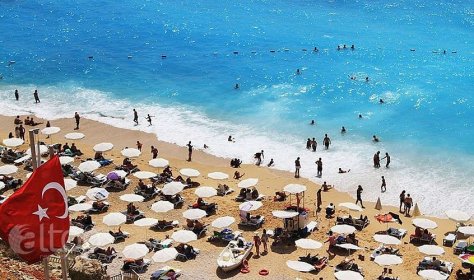 В Турции ожидают на треть больше туристов из РФ до конца года