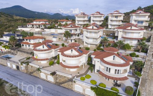 ID: 8327 3+1 Villa, 200 m2 in Kargicak, Alanya, Turkey 