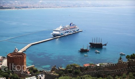 В Турции растет число туристов, прибывающих в страну на круизных лайнерах 