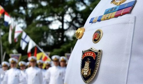 В Турции впервые в истории адмиралом флота стала женщина