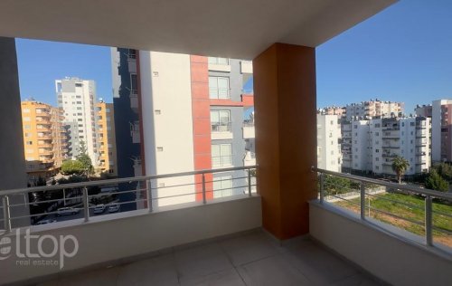 ID: 8979 2+1 Apartment, 90 m2 in Soli, Mersin, Turkey 