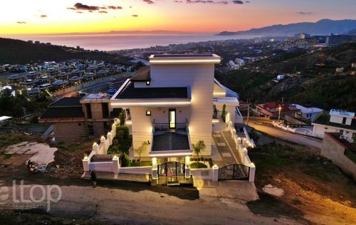 ID: 5572 4+1 Villa, 300 m2 in Kargicak, Alanya, Turkey 