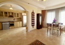 Продажа квартиры 2+1, 100 м2, до моря 700 м в центральном районе, Аланья, Турция № 9225 – фото 5